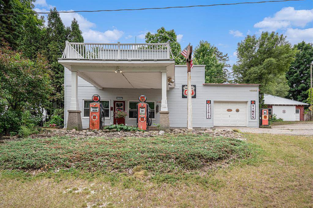 3182 E 128th Street, Grant Twp-newaygo, MI 49327