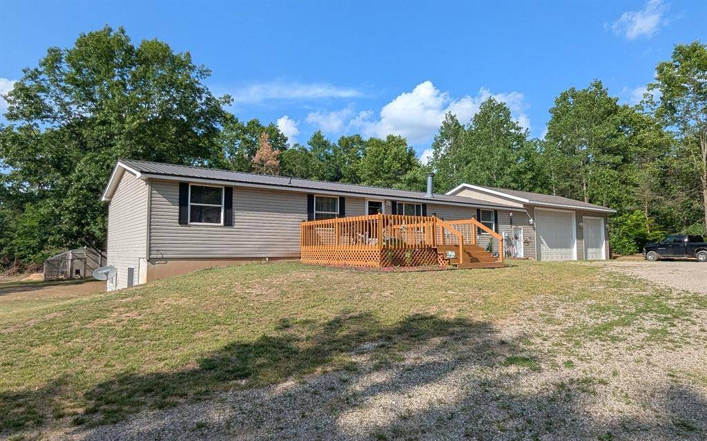 17122 Kent Avenue, Deerfield Twp, MI 49336