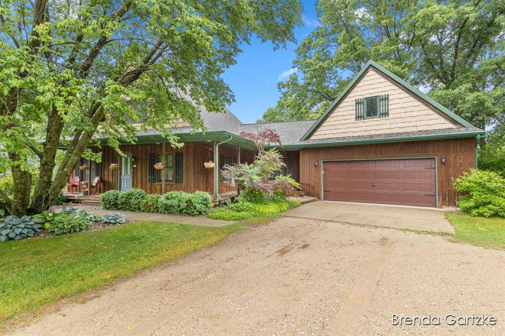 17318 Thunder Bay Court, Winfield Twp, MI 49329