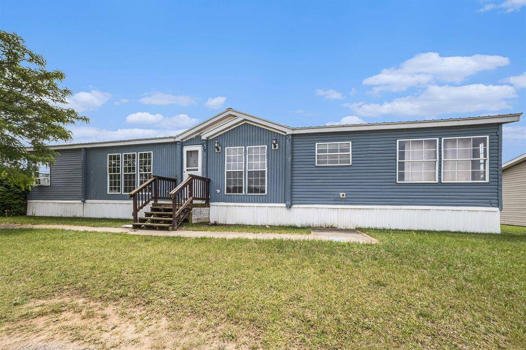 828 Buttonwood, Middleville Vlg, MI 49333