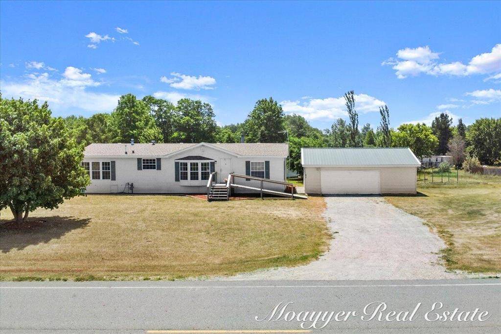 3516 140th Avenue, Salem Twp, MI 49419