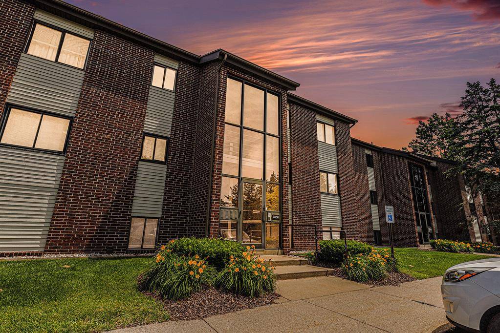 3358 B Devonwood HillS NE B, Plainfield Twp, MI 49525