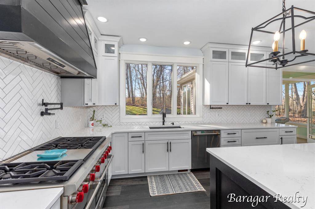 Cascade Twp, MI 49302,8790 Laurel Ridge Drive SE