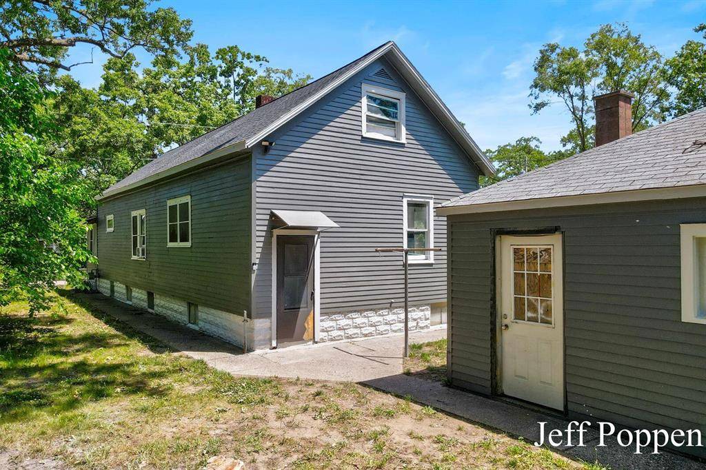 Muskegon, MI 49442,635 Leonard Avenue
