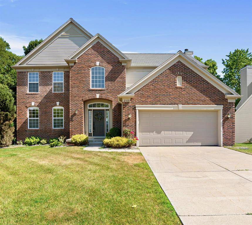 2570 Black Horse Court NE, Grand Rapids Twp, MI 49505