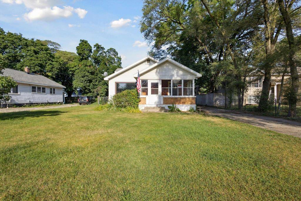 4329 Thorndyke Avenue SW, Wyoming, MI 49548