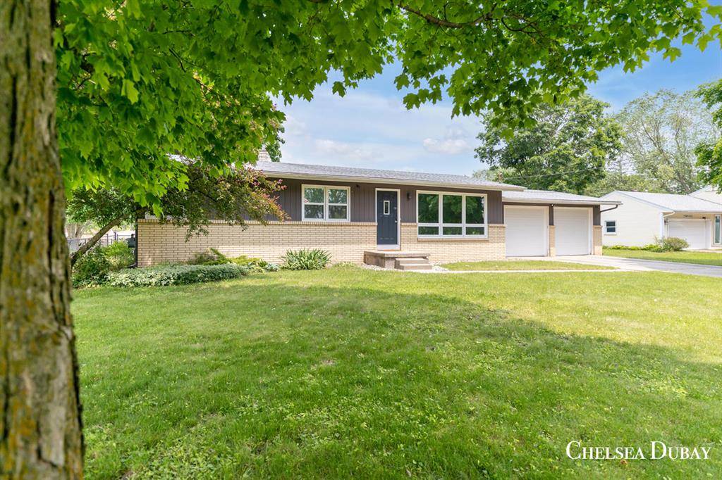 Plainfield Twp, MI 49306,3925 7 Mile Road NE
