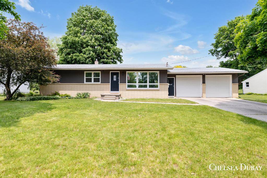 3925 7 Mile Road NE, Plainfield Twp, MI 49306
