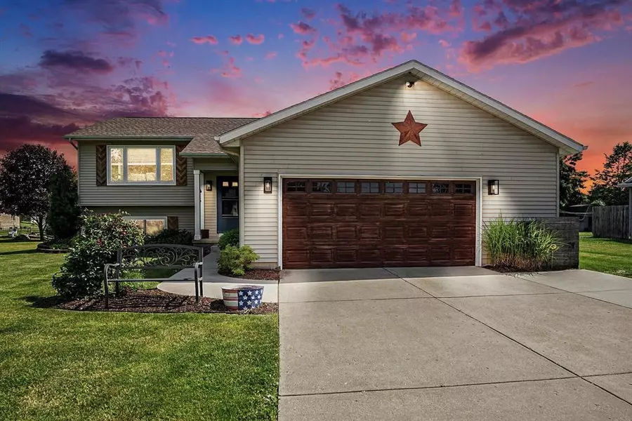 4104 Jeanola Street NW, Alpine Twp, MI 49544