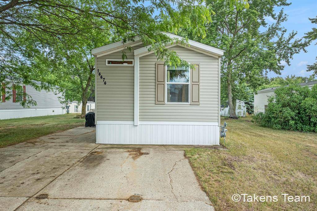 Olive Twp, MI 49460,14474 Winding Creek Lane