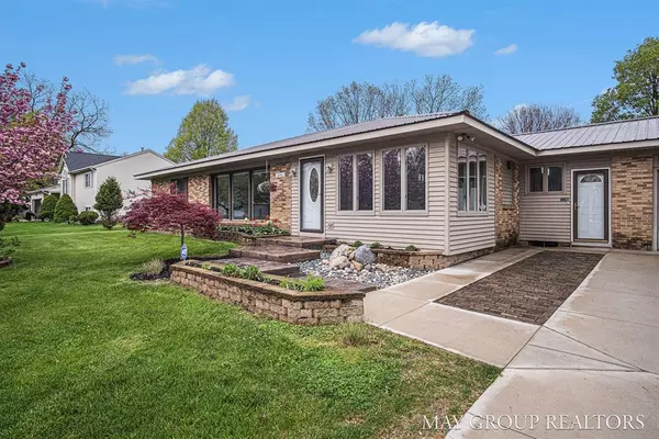 Kentwood, MI 49546,1246 Forest Hollow Court SE