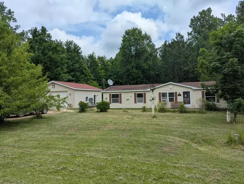 453 44th Street, Cheshire Twp, MI 49010