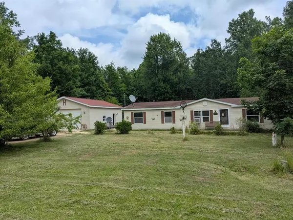 453 44th Street, Cheshire Twp, MI 49010