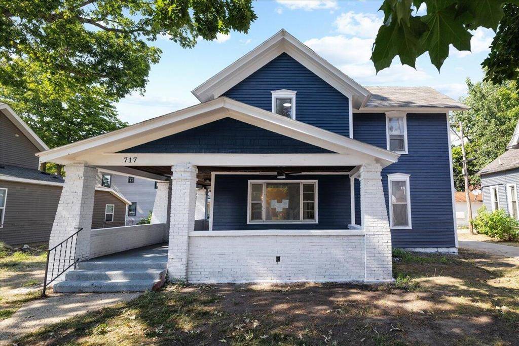 717 Watson Street SW, Grand Rapids, MI 49504