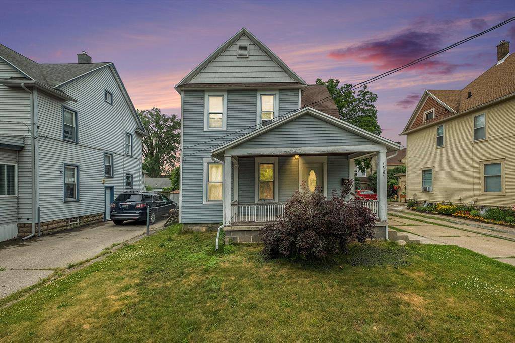 Grand Rapids, MI 49505,1607 Center Avenue NE