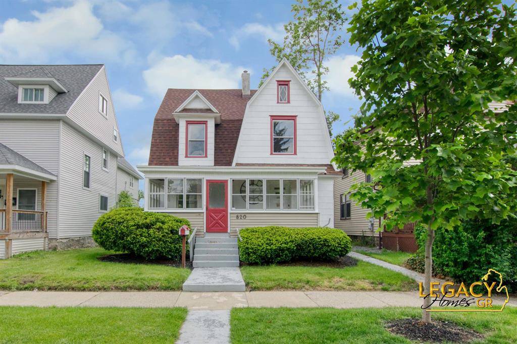 820 Henry Avenue SE, Grand Rapids, MI 49507