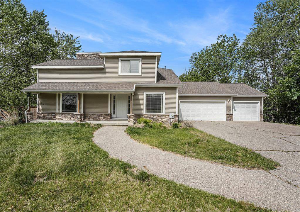 5643 Ivanrest Avenue SW, Wyoming, MI 49418