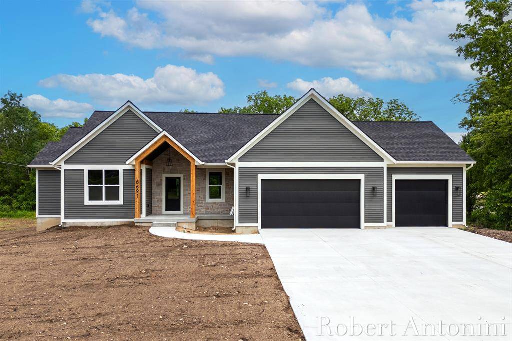 Caledonia Twp, MI 49316,6691 Egan Avenue SE