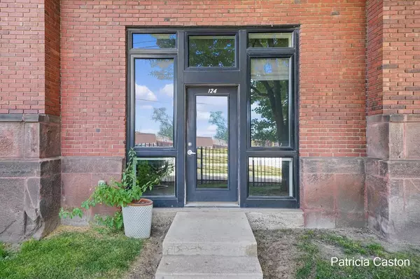 Grand Rapids, MI 49504,600 Broadway Avenue NW 124