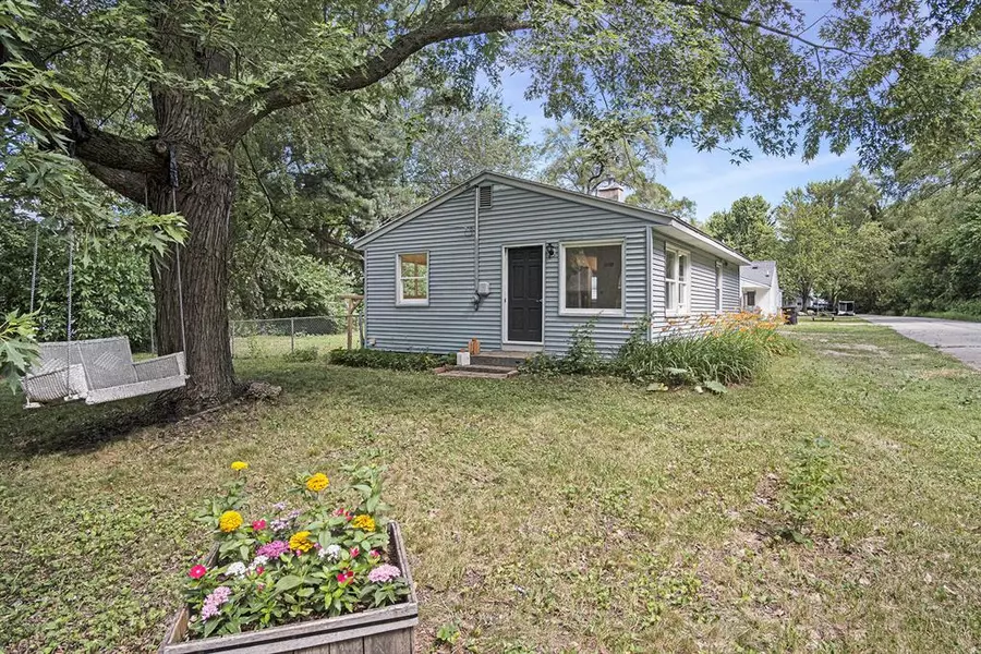 165 Kenton Street SE, Gaines Twp, MI 49548