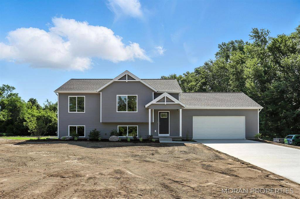 11428 56th Avenue, Allendale Twp, MI 49401