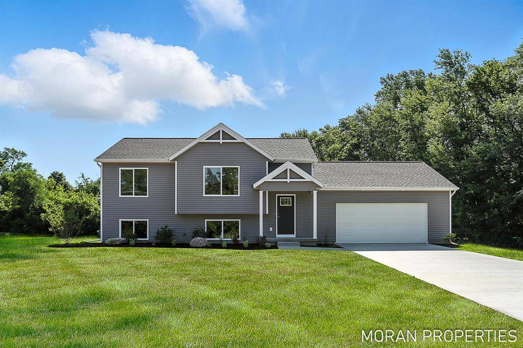 11428 56th Avenue, Allendale Twp, MI 49401