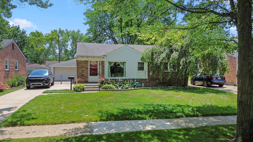 Livonia, MI 48150,29687 Westfield Street