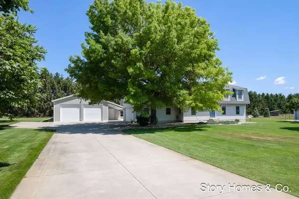 3459 44th Street, Heath Twp, MI 49419