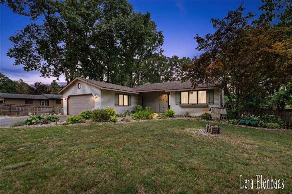 4712 Shank Street NE, Plainfield Twp, MI 49341