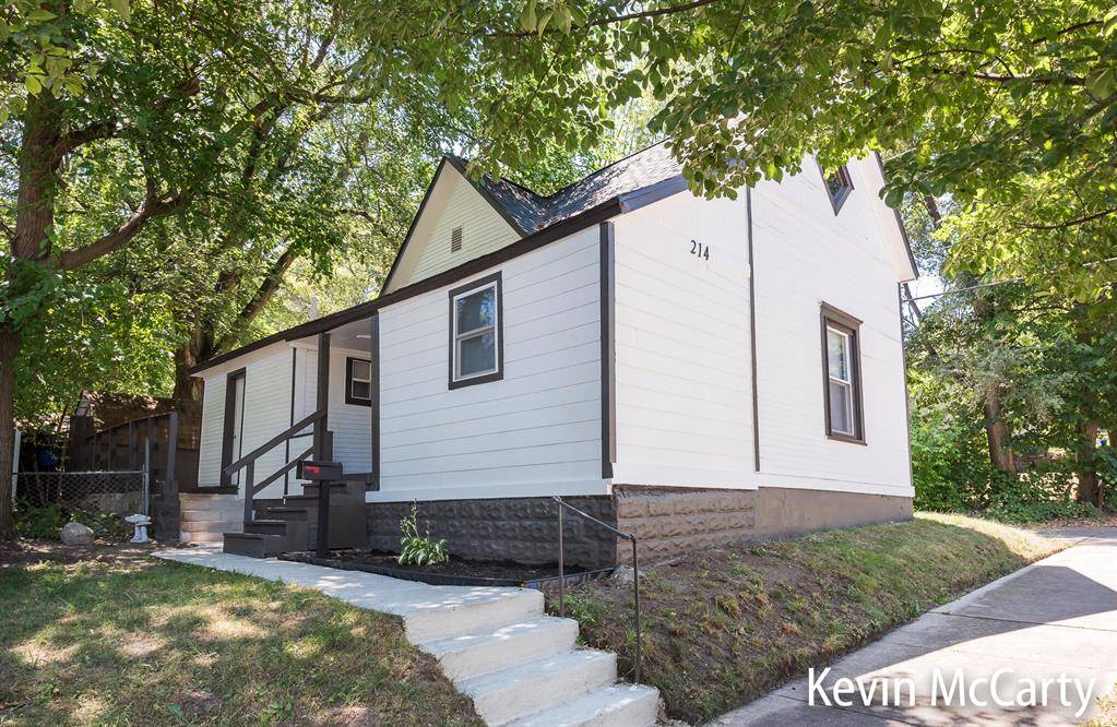 Grand Rapids, MI 49503,214 Bradford Street NE
