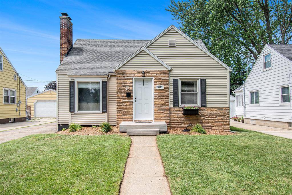 1811 Jennette Avenue NW, Grand Rapids Twp, MI 49504