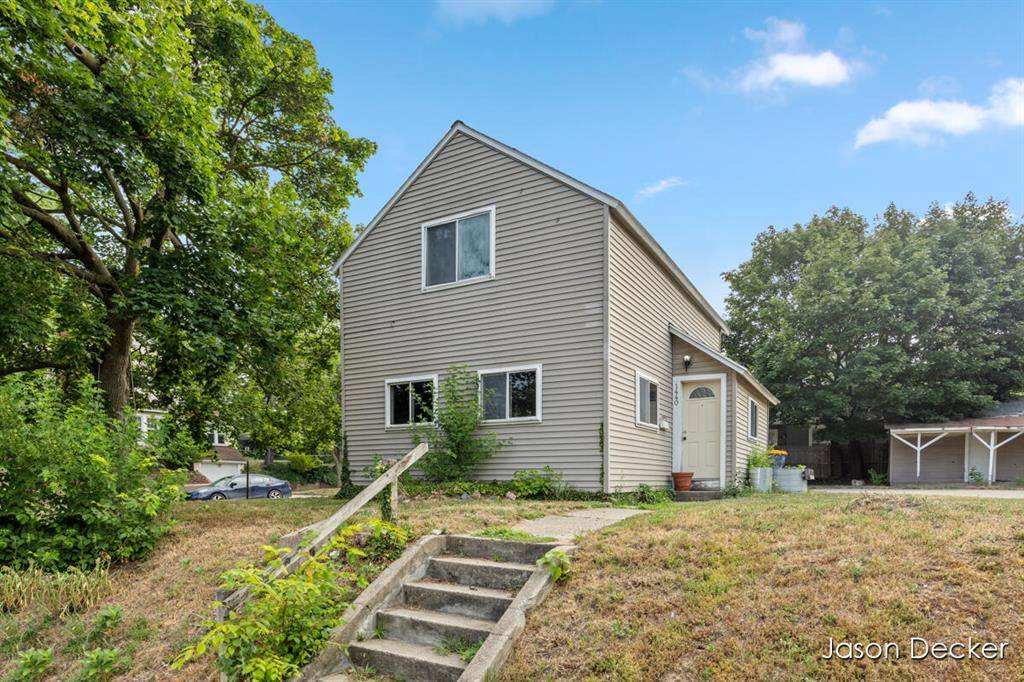 Grand Rapids, MI 49505,1440 College Avenue NE
