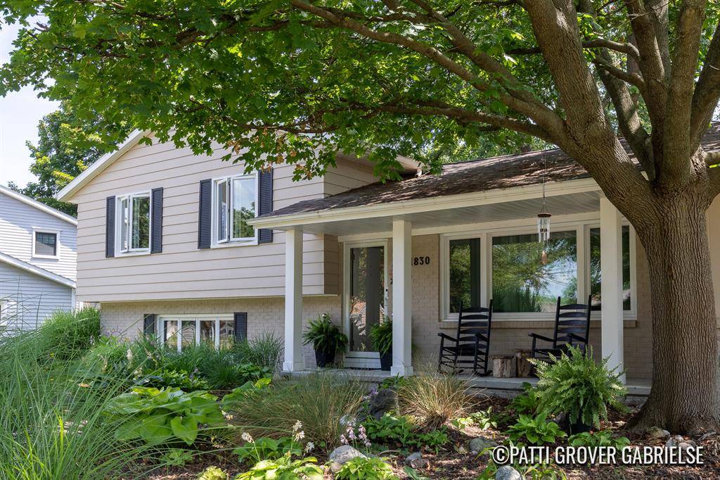 Grand Rapids, MI 49508,1830 Weymouth Drive SE