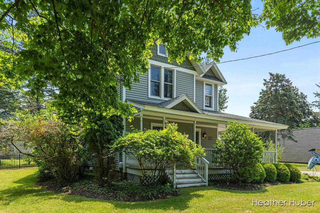 Douglas Vllg, MI 49406,157 N Main Street