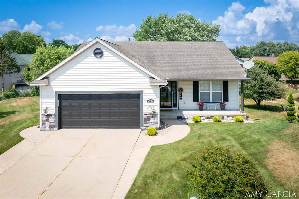 6528 Par 5 Drive, Georgetown Twp, MI 49418