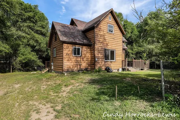 808 Riverside Street, Belding, MI 48809