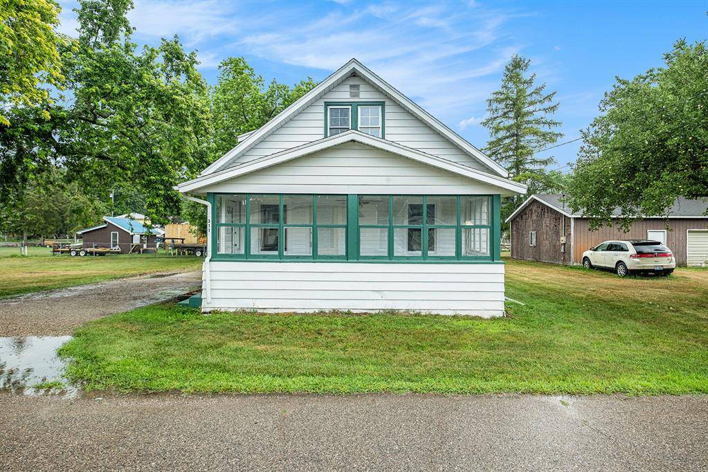 311 Delano Street, Ionia Twp, MI 48846
