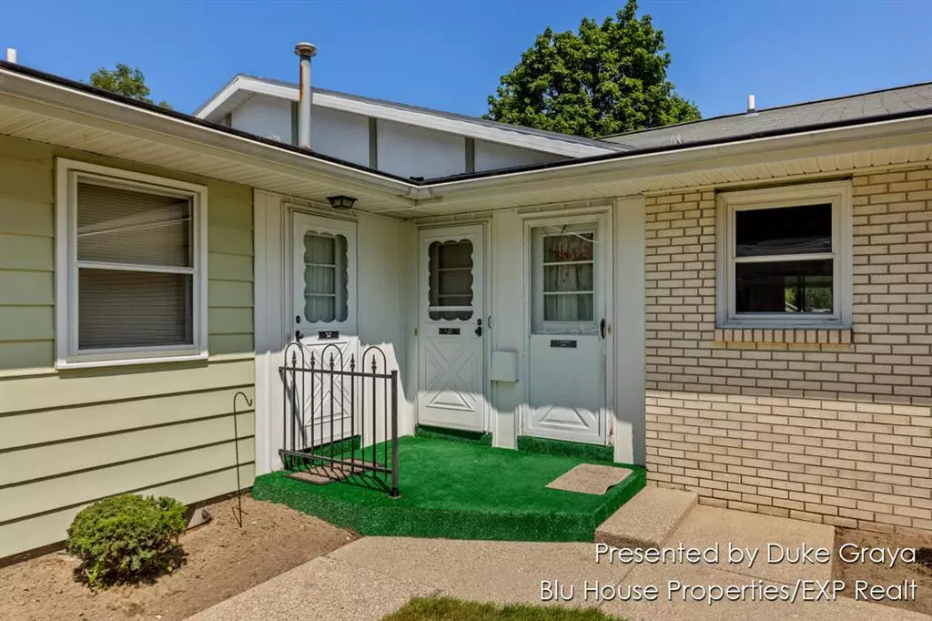 Kentwood, MI 49508,5166 Southglow Court SE