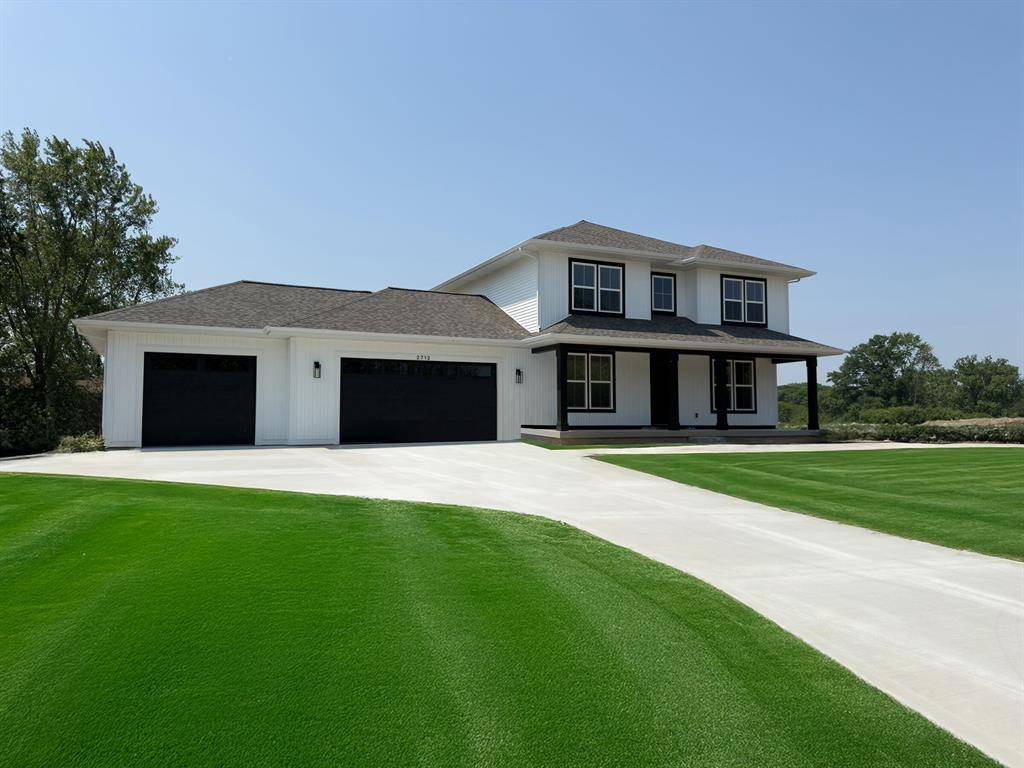 2121 Reigle St Street, Manistee, MI 49660