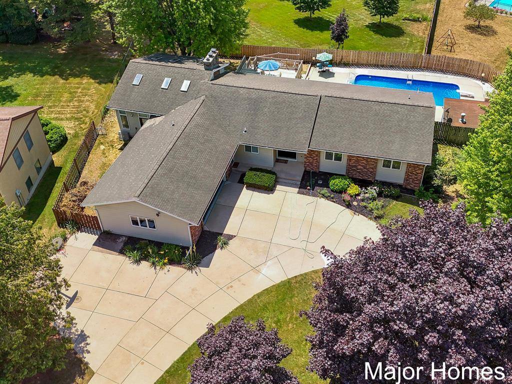 Grand Rapids Twp, MI 49525,2650 Oldepointe Drive NE