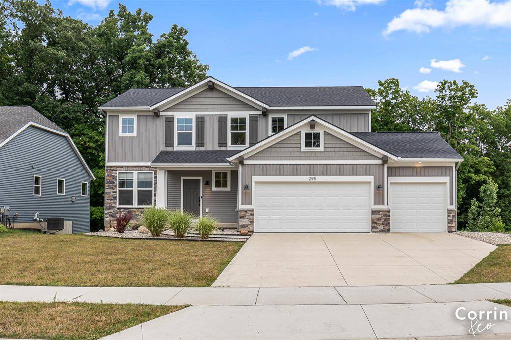 295 Glenbrook Drive NE, Rockford, MI 49341
