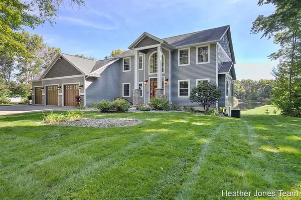 6578 White Pine Drive,  Eureka Twp,  MI 48838