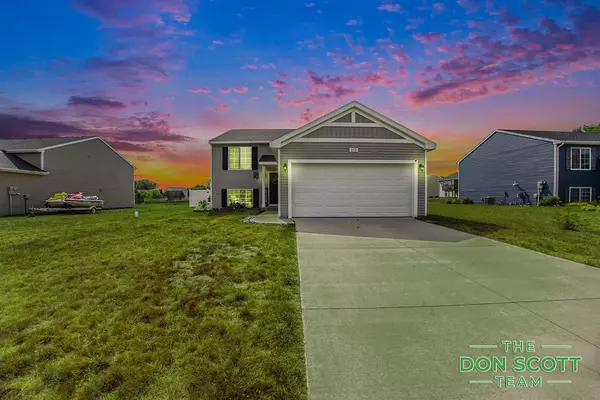 227 Sweet Meadow Drive, Tyrone Twp, MI 49330
