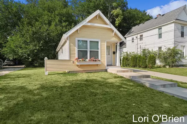 Grand Rapids, MI 49507,825 Alexander Street SE