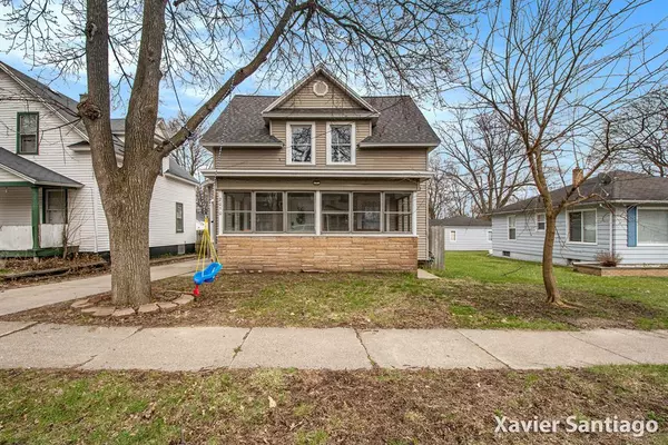 2050 Arnold Avenue SW, Wyoming, MI 49509
