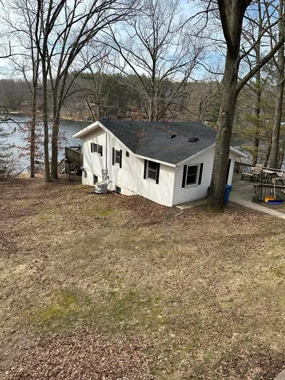 5416 Laura Drive, Orangeville Twp, MI 49344