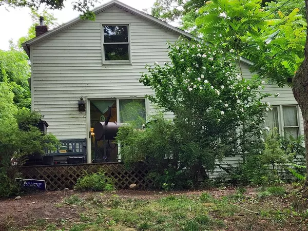 124 Park Avenue, Allegan, MI 49010