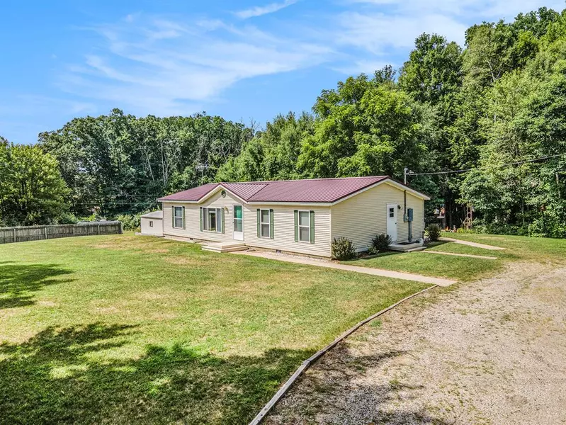 627 N Cooper Street, Newaygo, MI 49337