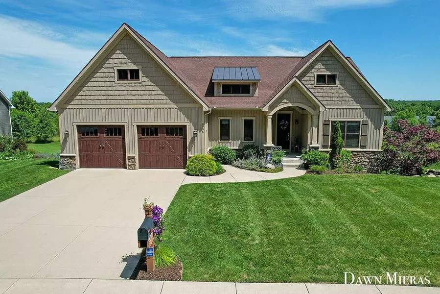 4005 Dragonfly Court NE, Plainfield Twp, MI 49525