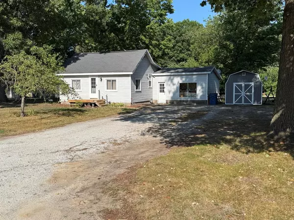 Fruitport Vlg, MI 49415,172 N 6th Avenue